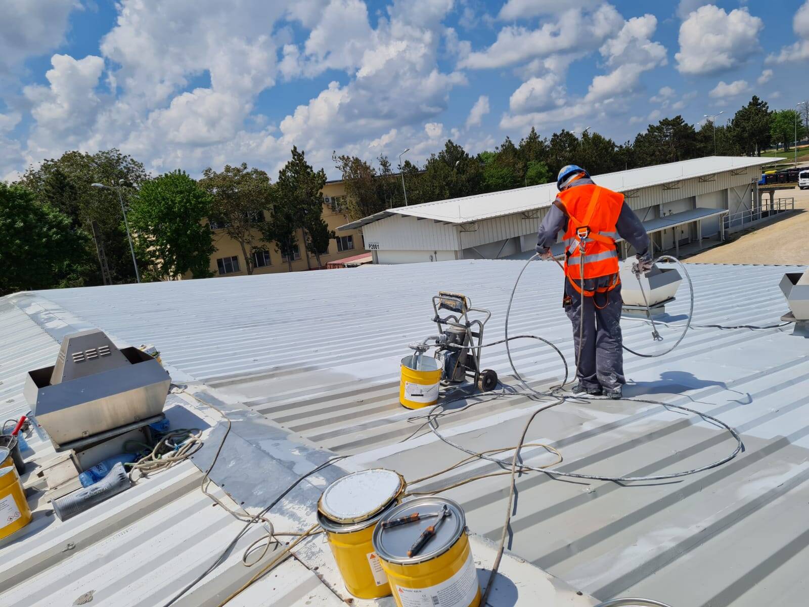 Hidroizolatii acoperis cu membrane lichide 5